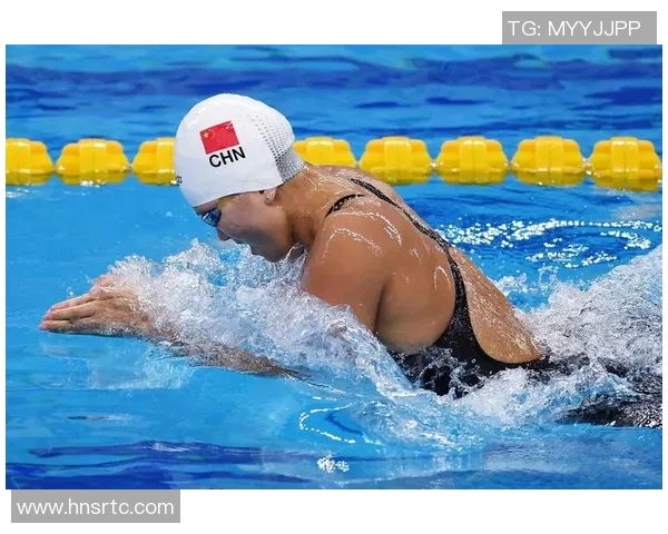 游泳技巧与健康的完美结合：提升体能、增强免疫力、享受水中运动的乐趣