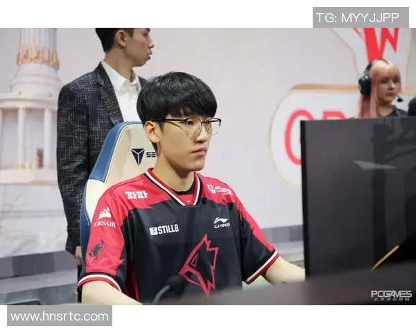 数据分析揭示FPX战队在比赛中的心理素质表现与胜负关系探讨 数据分析揭示FPX战队在比赛中的心理素质表现与胜负关系探讨