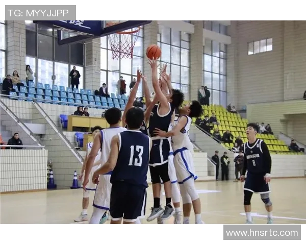 重庆篮球队荣登篮球战术排行榜第九名展现出色战术实力与团队合作精神 重庆篮球队荣登篮球战术排行榜第九名展现出色战术实力与团队合作精神