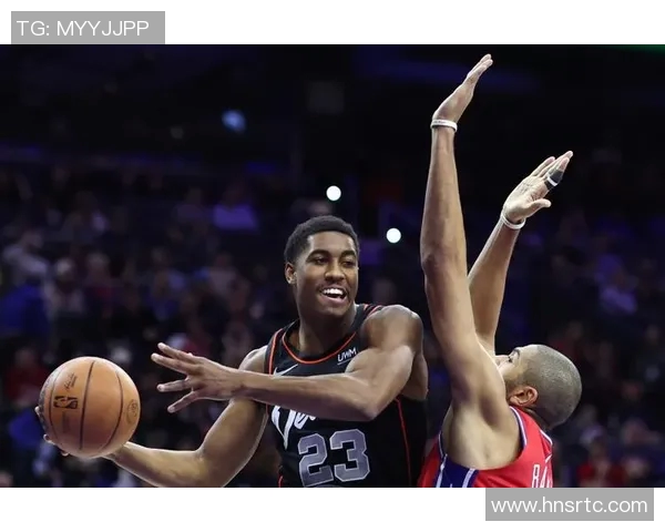 广州飞盘队灵活性引发热议球员表现与战术选择成焦点讨论 广州飞盘队灵活性引发热议球员表现与战术选择成焦点讨论