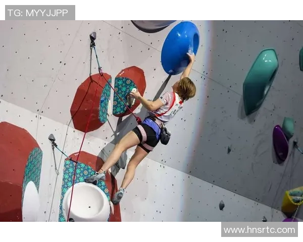 攀岩深度解析:揭秘上海攀岩队的防守策略与技巧