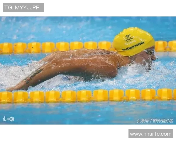 蝶泳常见错误分析与纠正方法探讨提高技术水平的关键因素